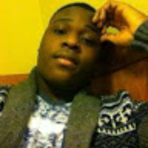 Meet your Posher, Joshua - Picture 1 of 1